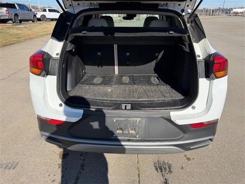 Used 2024 Buick Encore GX Preferred image 5