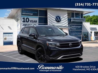 Certified 2023 Volkswagen Taos SE w/ Panoramic Sunroof Package