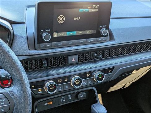 Used 2025 Honda CR-V EX image 6