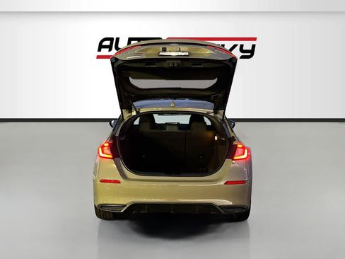 Used 2025 Honda Civic Sport image 26