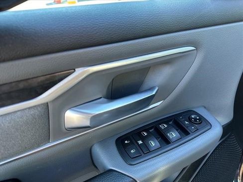 Used 2021 RAM 1500 Big Horn image 26