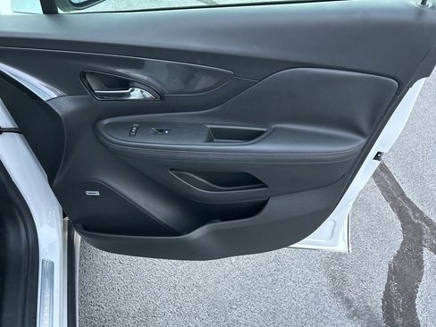 Used 2017 Buick Encore Premium w/ Experience Buick Package image 40