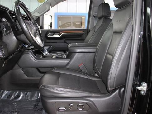 Used 2024 GMC Sierra 3500 Denali w/ Denali Reserve Package AWD/4WD image 25