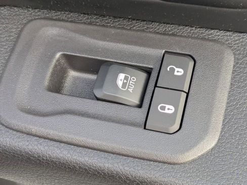 New 2026 RAM 2500 Tradesman w/ Chrome Appearance Group image 31