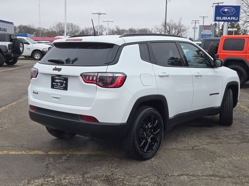 Certified 2025 Jeep Compass Latitude w/ Sun & Sound Group image 10