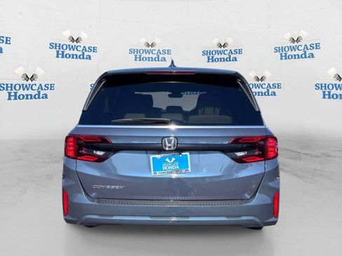Certified 2025 Honda Odyssey EX-L image 7