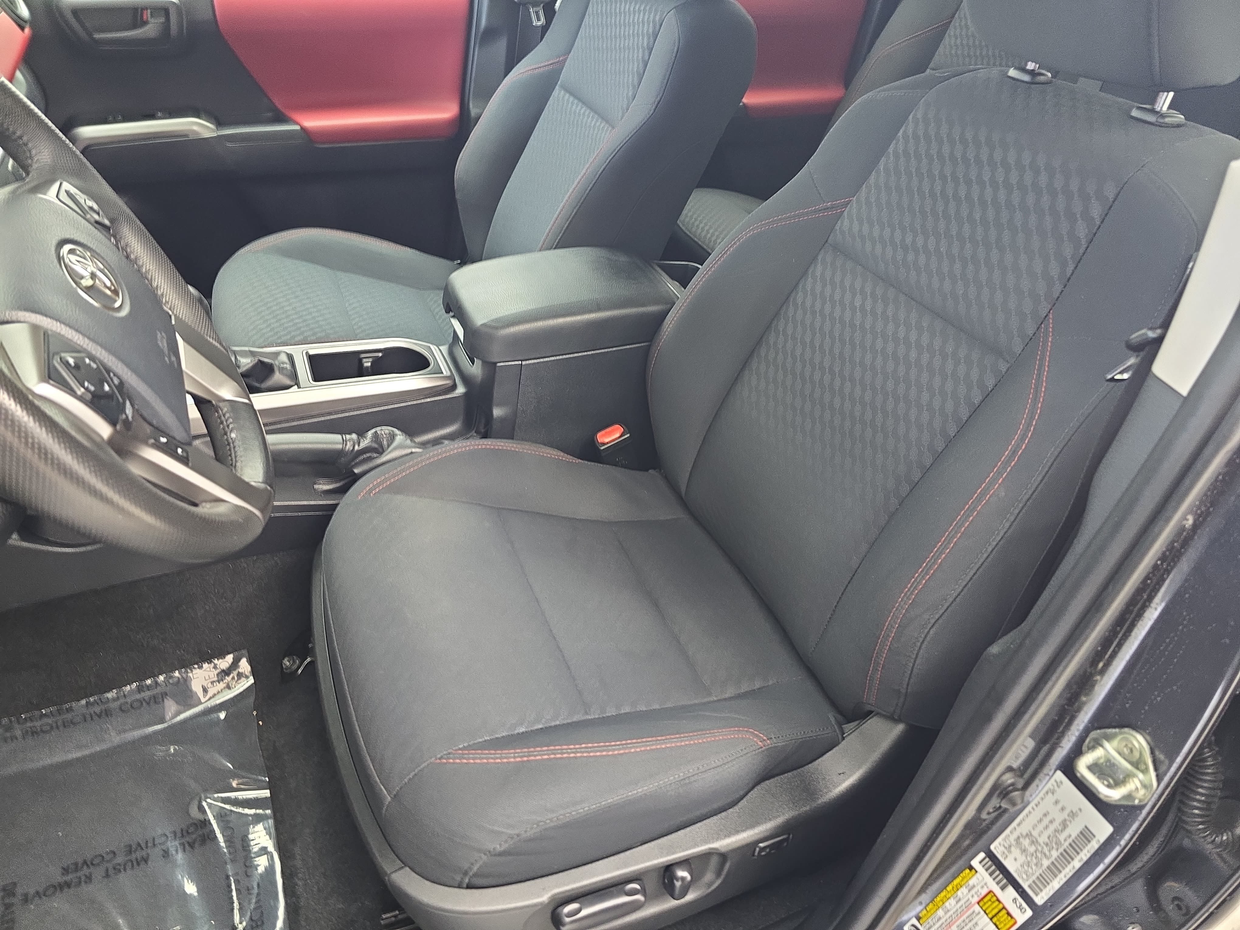 Used 2020 Toyota Tacoma SR5 RWD image 14