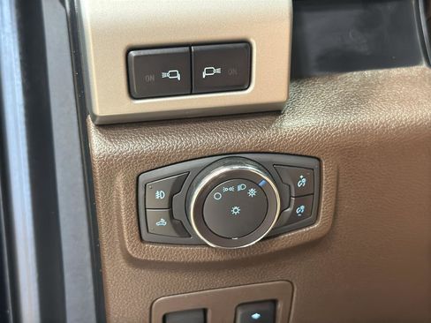 Used 2020 Ford F150 King Ranch w/ Equipment Group 601A Luxury AWD/4WD image 11