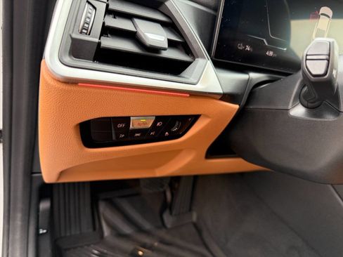 Used 2023 BMW i4 eDrive40 w/ Premium Package image 27