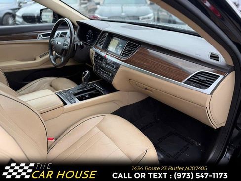 Used 2015 Hyundai Genesis 3.8 w/ Option Group 03 image 23