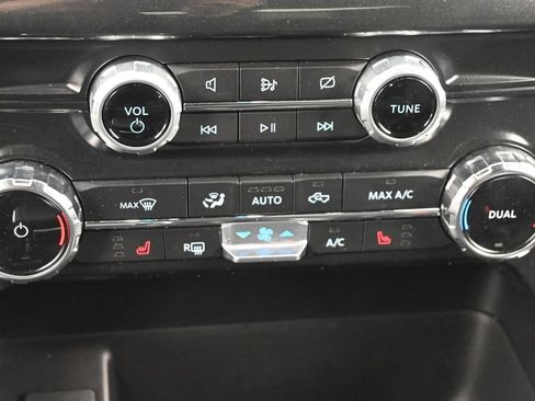 Used 2022 Ford F150 XLT w/ Equipment Group 302A High AWD/4WD image 20