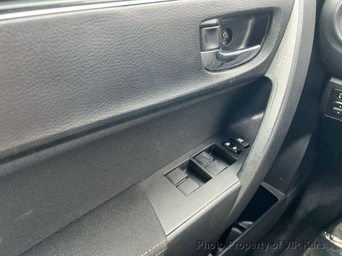Used 2019 Toyota Corolla LE w/ Carpet Mat Package (TMS) image 9
