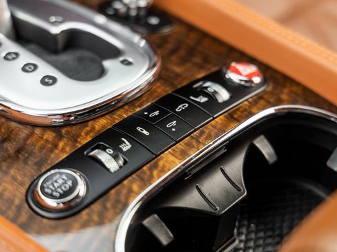 Used 2013 Bentley Continental GT image 29