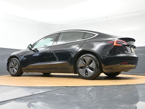Used 2018 Tesla Model 3 Long Range RWD image 51