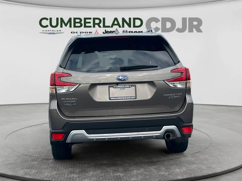 Used 2023 Subaru Forester Touring AWD/4WD image 5