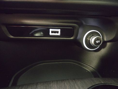 Used 2020 Alfa Romeo Giulia Ti w/ Nero Edizione image 29