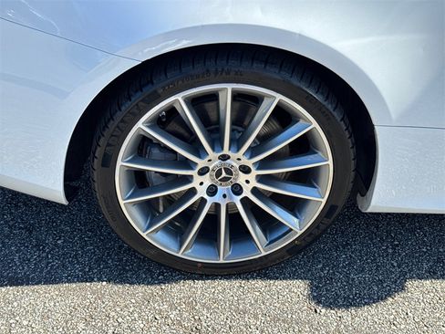 Used 2022 Mercedes-Benz E 450 Coupe image 16