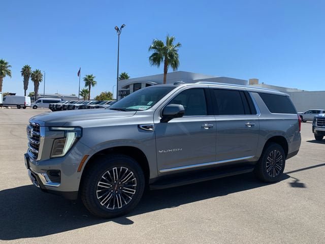 New 2026 GMC Yukon XL Elevation w/ Elevation Premium Package AWD/4WD image 1