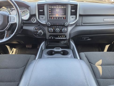 Used 2021 RAM 1500 Big Horn AWD/4WD image 17