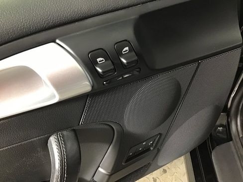Used 2012 Porsche 911 Carrera 4S AWD/4WD image 29