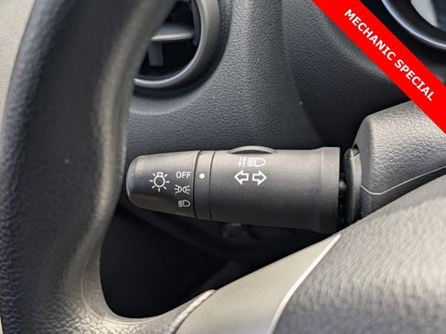 Used 2015 Nissan Rogue S w/ Convenience Package image 24