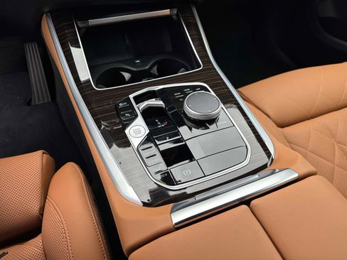 Used 2025 BMW X5 xDrive40i image 27