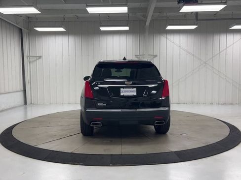Used 2019 Cadillac XT5 Luxury AWD/4WD image 7
