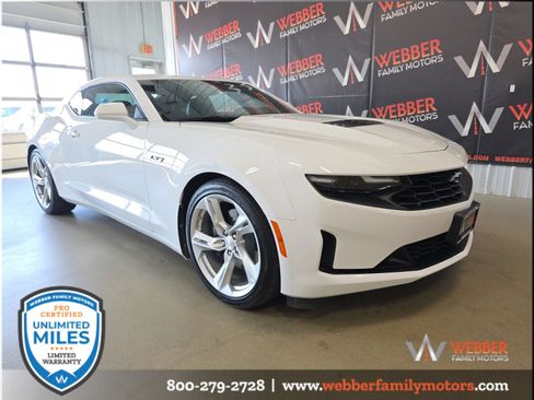 Used 2022 Chevrolet Camaro LT w/ Technology Package RWD image 1