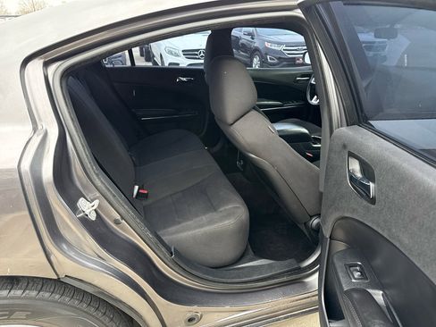 Used 2014 Dodge Charger Police w/ Street Appearance Group image 12