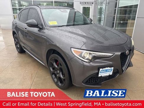 Used 2023 Alfa Romeo Stelvio Veloce AWD/4WD image 1