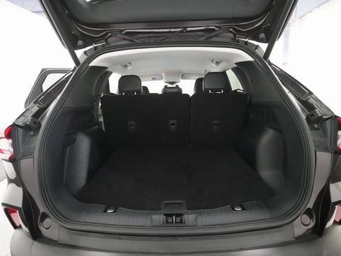 Used 2023 Ford Escape Platinum image 10