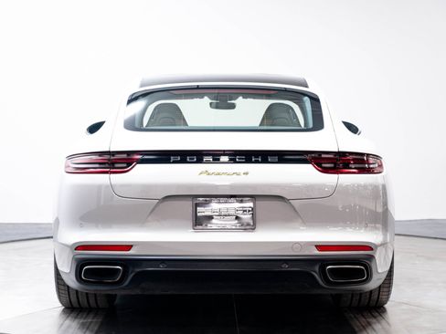 Used 2019 Porsche Panamera 4 AWD/4WD image 58