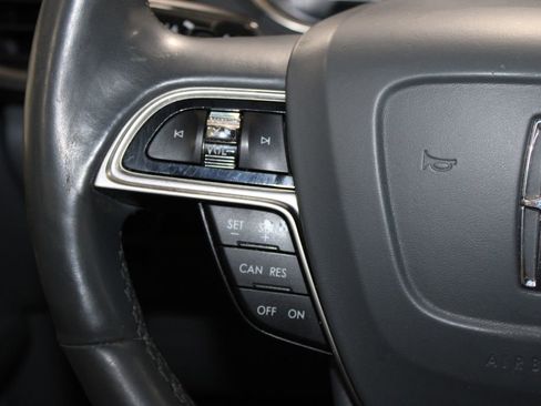 Used 2019 Lincoln Nautilus Reserve w/ Ultimate Package image 35