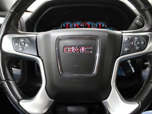 Used 2018 GMC Sierra 1500 SLT w/ SLT Premium Package image 10