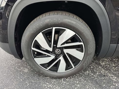 New 2026 Volkswagen Atlas SEL AWD/4WD image 10