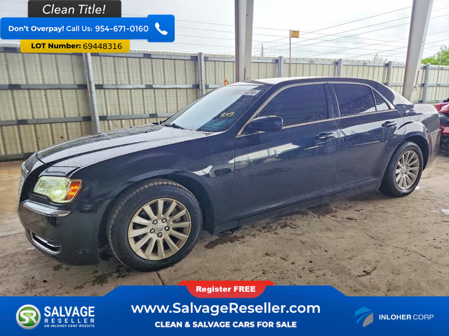 Used 2014 Chrysler 300 RWD image 1