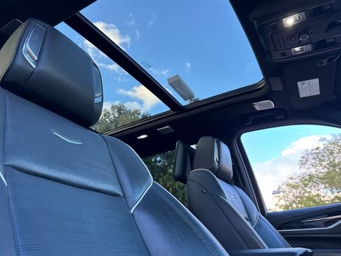 Used 2021 Cadillac Escalade ESV Sport w/ Driver Assist Tech Package image 16