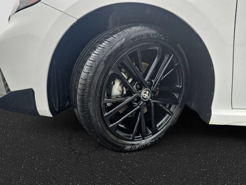 Used 2026 Toyota Camry SE FWD image 30