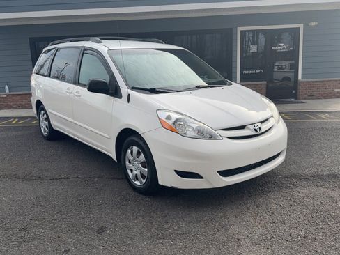 Used 2006 Toyota Sienna LE image 8