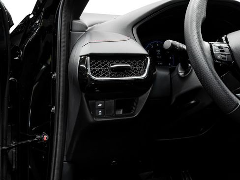 Certified 2025 Acura ADX A-Spec image 22