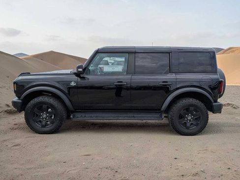 Certified 2025 Ford Bronco Outer Banks AWD/4WD image 3