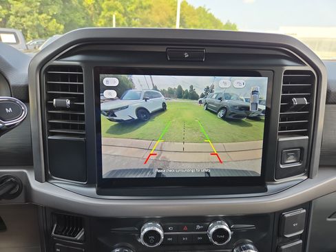 Used 2025 Ford F150 XLT w/ Equipment Group 301A Standard AWD/4WD image 15