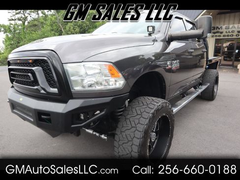 Used 2018 RAM 2500 Tradesman w/ Chrome Appearance Group AWD/4WD image 1