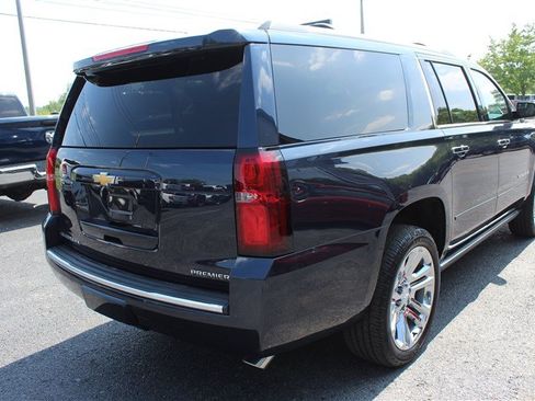 Used 2020 Chevrolet Suburban Premier w/ Premier Plus Edition AWD/4WD image 6