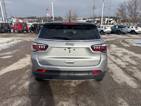 Certified 2023 Jeep Compass Limited image 15