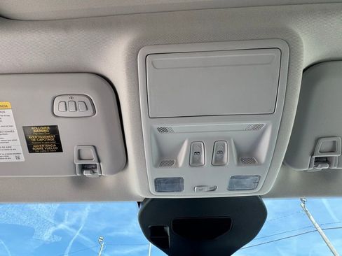 Used 2024 Ford Escape Platinum w/ Premium Technology Package image 29