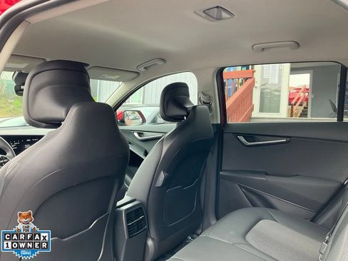 Used 2024 Kia Niro Wind FWD image 30