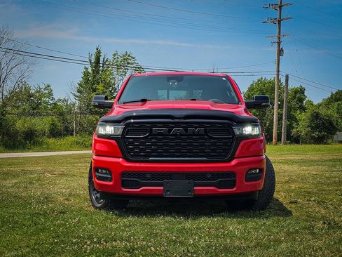 Used 2025 RAM 1500 Big Horn AWD/4WD image 10