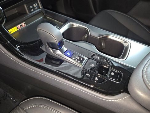 Certified 2026 Lexus NX 350 AWD w/ Accessory Package (2T) image 32
