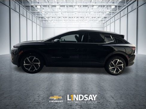 New 2026 Chevrolet Equinox EV LT AWD/4WD image 5